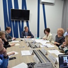 Александр Гончаров провел круглый стол «Снижение административного давления на бизнес»